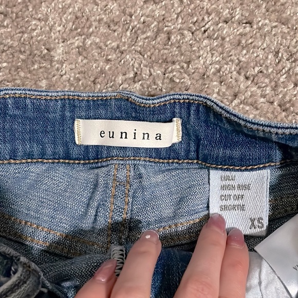 EUNINA HIGH RISE CUT OFF PEARL DENIM SHORTS - Picture 3 of 3